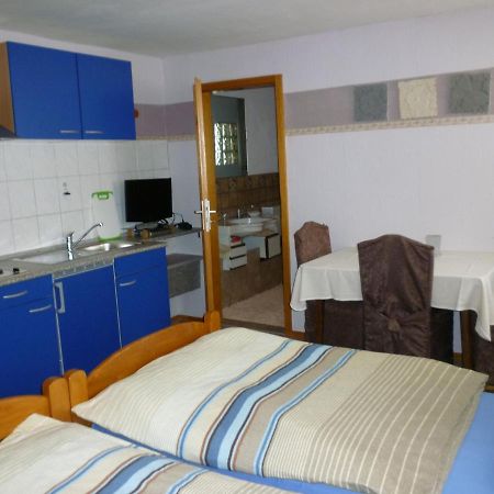Gasthaus - Pension Am Buchberg Monchsdeggingen ภายนอก รูปภาพ
