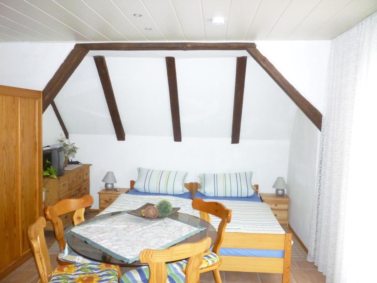 Gasthaus - Pension Am Buchberg Monchsdeggingen ภายนอก รูปภาพ